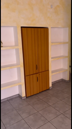 Сдам помещение ул. Вакуленчука, 1 эт.отдельный вход. Днепр