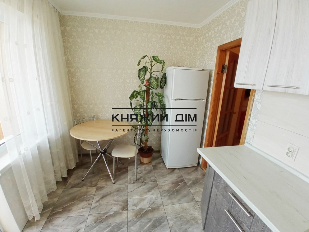 Аренда: 2 ком. разд. на Бажана м Харьковская и Позняки 7 минут пешком. №11193936 Киев - изображение 2