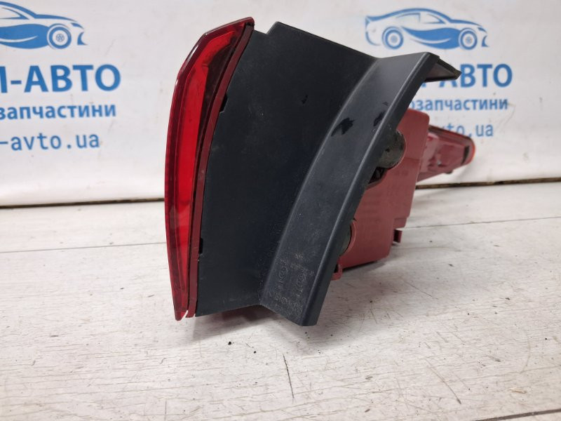 Фонарь задний внешний левый Kia Sportage QL 1.7 DIESEL D4FD 2015 (б/у) Киев - изображение 5