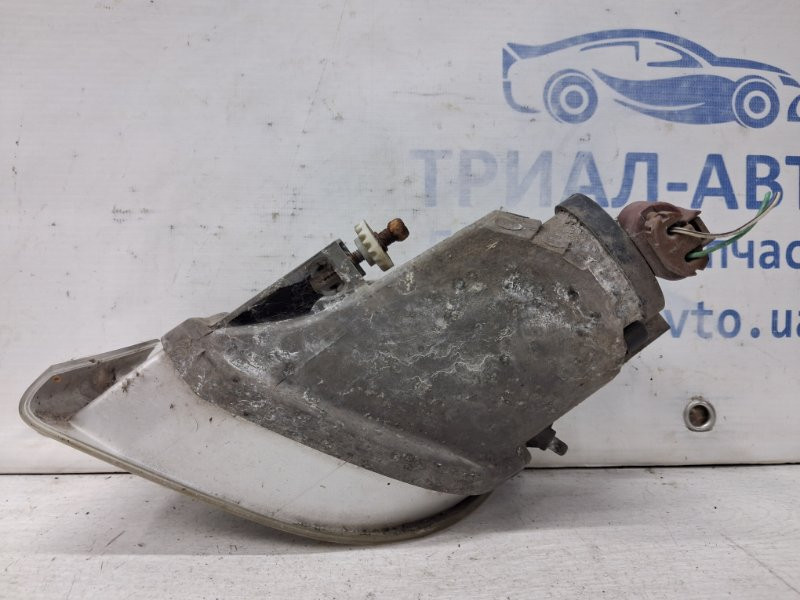 Фара противотуманная правая Toyota Prado J120 4.0 1GR-FE 2002 (б/у) Київ - зображення 4