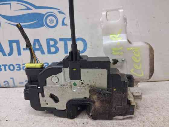 Замок двери передний правый Kia Ceed 2006-2012 813201H040 (Арт. 84503) Київ