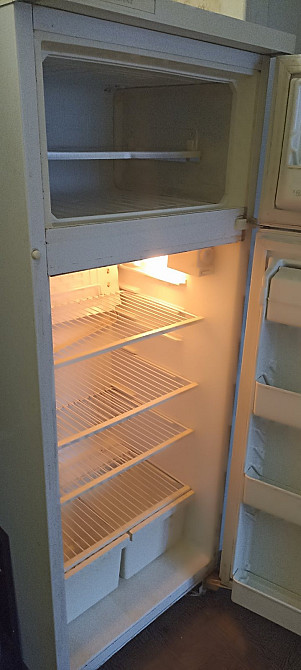 Холодильник Атлант у неробочому стані віддам за 900грн Київ - зображення 5