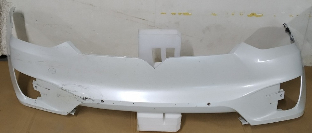 Бампер передний (AUTOPILOT) PEARL WHITE MULTI-COAT-PPSW в сборе с кронш. креп. парктроников и против Київ - зображення 1