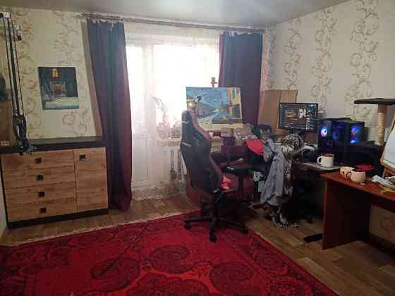 Продам 1 ком.кв. 12 квартал, ул.Квартальная 7А. Днепр