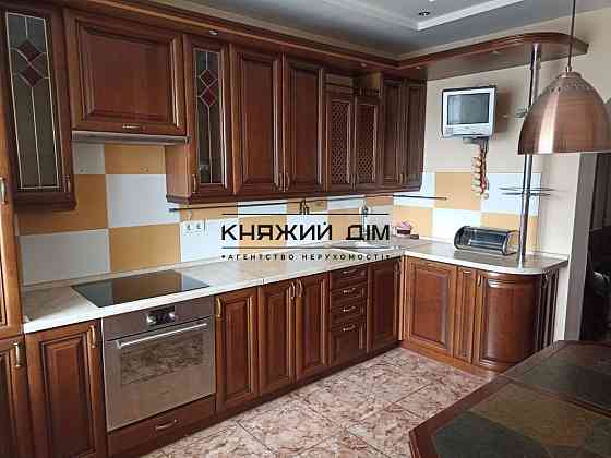 Продаж 3-кімнатної квартири по проспекту В.Верховинця (Леся Курбаса). Код 21147499 Київ
