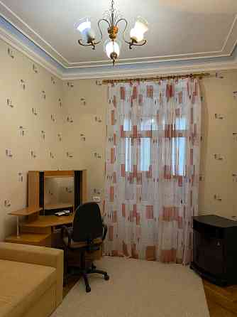 Здам 2к квартиру 53м2, пл. Українських героїв 1 (пл. Л. Толстого), Київ, Бесарабка, центр Шевченків Киев