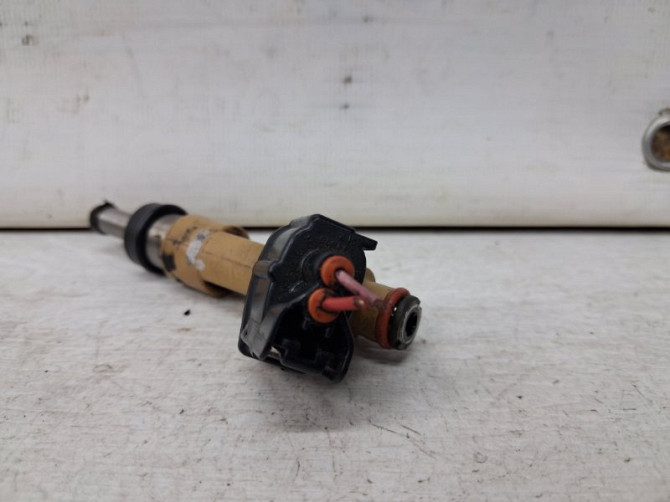 Форсунка топливная Toyota Auris 2006-2012 23209-09130 (Арт. 63820) Київ - зображення 2