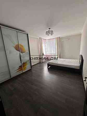 Здам 3к,Білецька 20,Виноградар,до м.Сирець 5-7хв Киев