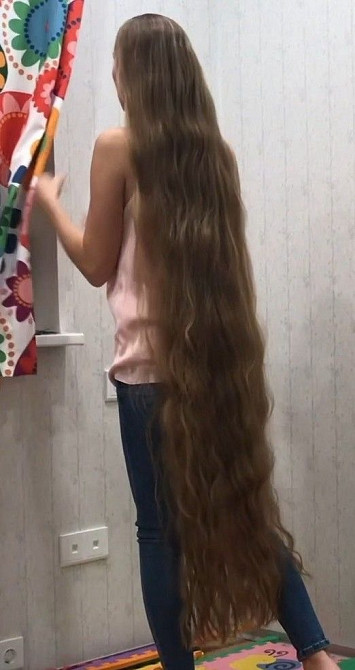 Я купую у ДНІПРІ довге волосся від 35 см і плачу за нього вище середнього Вайбер 0961002722 Днепр - изображение 1