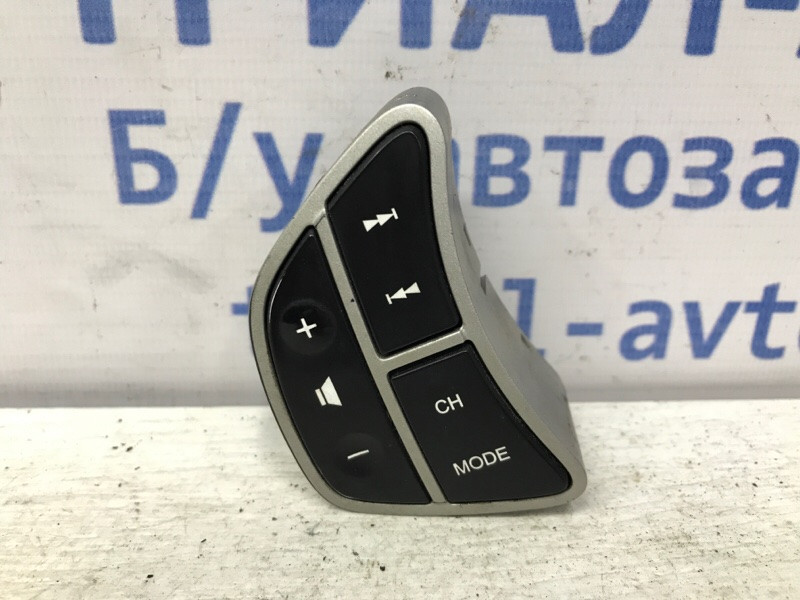 Кнопки руля Kia Ceed ED 1.6 DIESEL D4FB 2006 (б/у) Київ - зображення 1