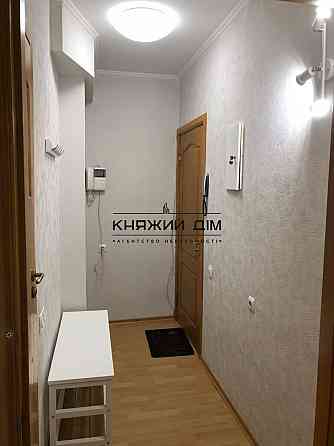 Оренда 2-кімнатної квартири на Печерську, 1 хвилина до метро Звіринецька Киев