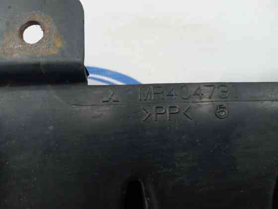 Воздухозаборник Mitsubishi Pajero Wagon 4 3.2 ДИЗЕЛЬ 4M41 2006 (б/у) Київ