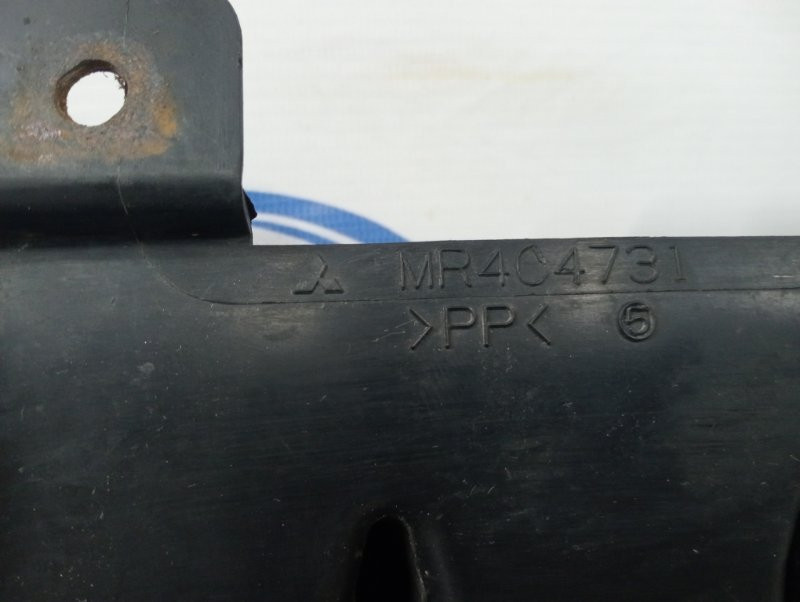 Воздухозаборник Mitsubishi Pajero Wagon 2006-2022 MR404731 (Арт. 58848) Київ - зображення 4