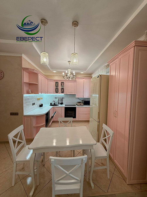 Продаж преміум 2к квартири 69.5 м² під ключ у цегляному будинку Житлобуд 2 Луцьк - зображення 2