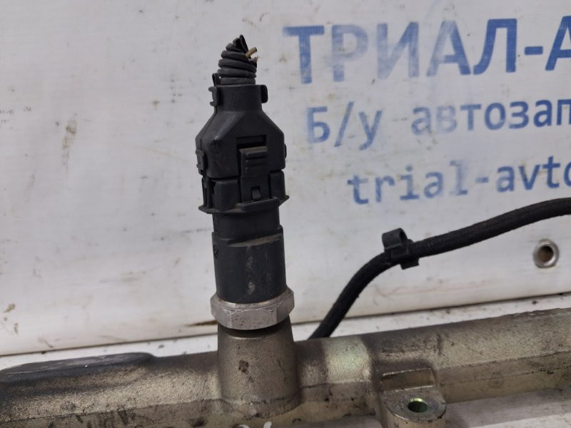 Топливная рампа Hyundai Tucson JM 2.0 DIESEL D4EA 2004 (б/у) Киев - изображение 3