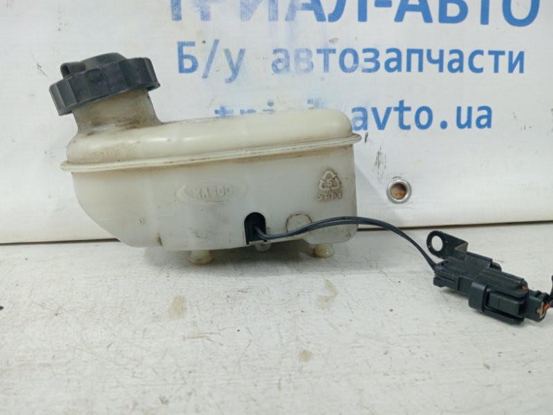 Бачок главного тормозного цилиндра Kia Sorento 2002-2011 585293E150 (Арт. 59047) Київ - зображення 1