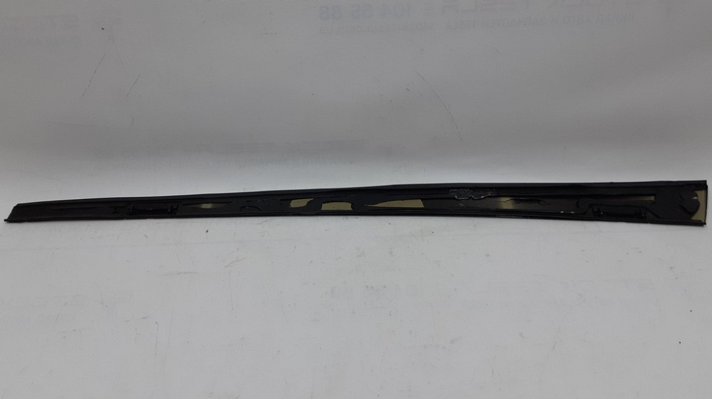 Панель наружная декоративная крыши левая в сборе Tesla model S 1053618-S0-B Київ - зображення 2