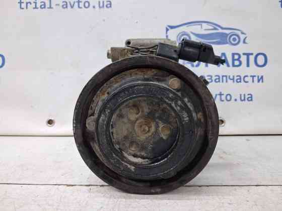 Компрессор кондиционера Hyundai I30 FD 1.6 DIESEL D4FB 2007 (б/у) Киев