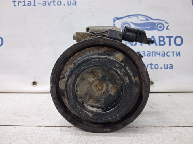Компрессор кондиционера Hyundai I30 FD 1.6 DIESEL D4FB 2007 (б/у) Киев - изображение 2