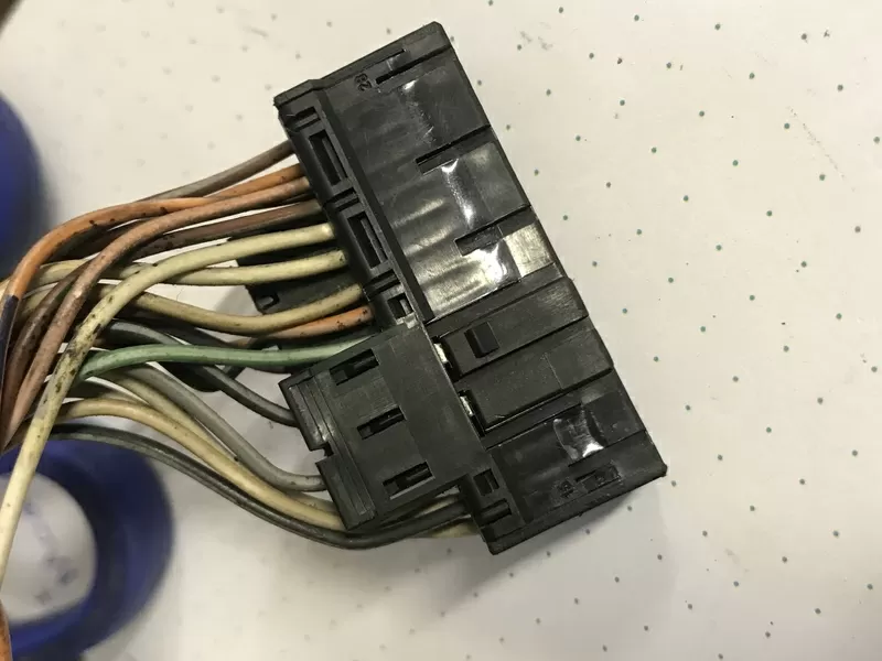 Бу разъём фишка автомобильная AMP 929061-1. Кропивницкий - изображение 2