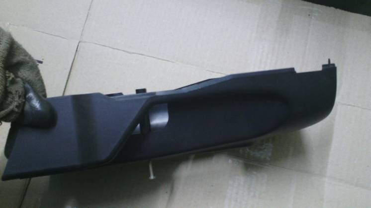 Обшивка рульової колонки низ 90bb-3533-ca Форд Сієрра 87р.в.- оригінал Вінниця - зображення 2