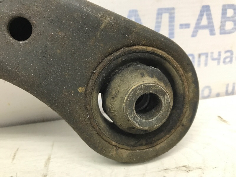 Рычаг левый Mitsubishi Lancer 9 1.6 БЕНЗИН 4G18 2003 (б/у) Киев - изображение 2