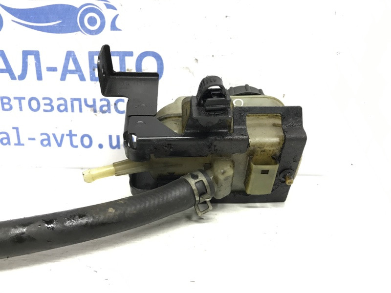 Бачок главного тормозного цилиндра Mazda CX 7 ER 2.3 БЕНЗИН 	L3VDT 2006 (б/у) Київ - зображення 4