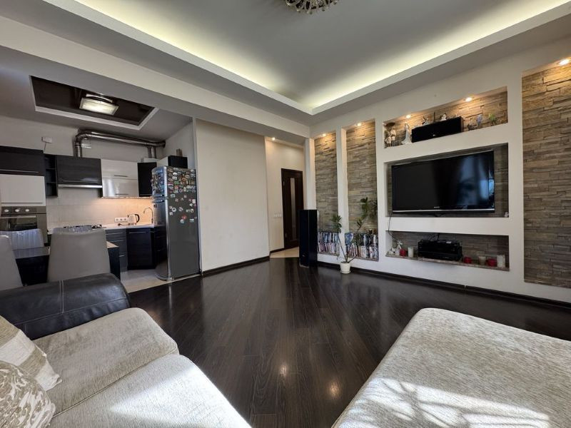 Продам. 2-кімнатна квартира 5/5, центр, вул. Воскресенська Дніпро - зображення 1