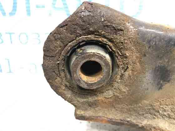 Рычаг задний поперечный Mitsubishi Outlander XL 2.2 DIESEL 4N14 2007 (б/у) Киев