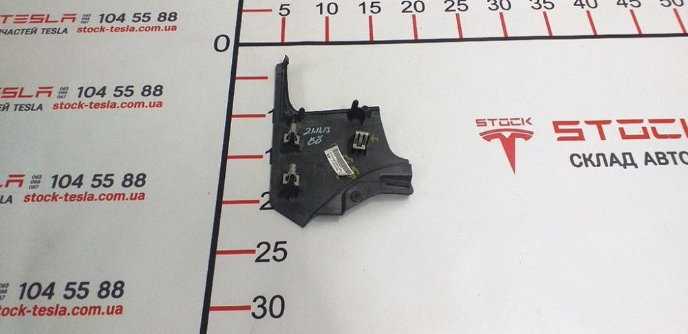 2Декоративная накладка центр. панели водительская правая OBECHE OPEN PORE VERTICAL Tesla model S 100 Київ - зображення 2