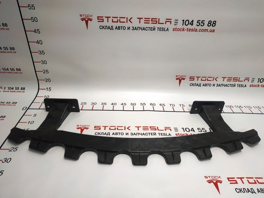 Гребень переднего бампера Tesla model S 1045120-00-A Київ - зображення 2