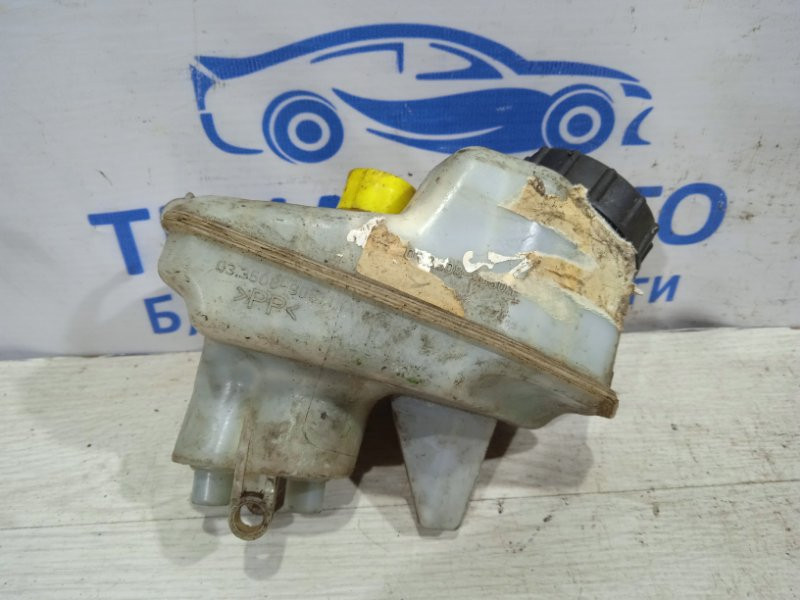 Бачок главного тормозного цилиндра Chevrolet Cruze J300 1.6 F16D4 2009 (б/у) Київ - зображення 2