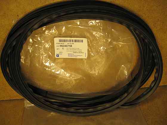 Уплотнитель заднего стекла Lanos Дніпро