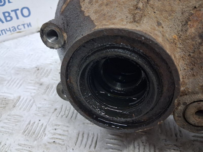 Редуктор передний Toyota Prado 120 4.0 1GR-FE 2003 (б/у) Киев - изображение 6