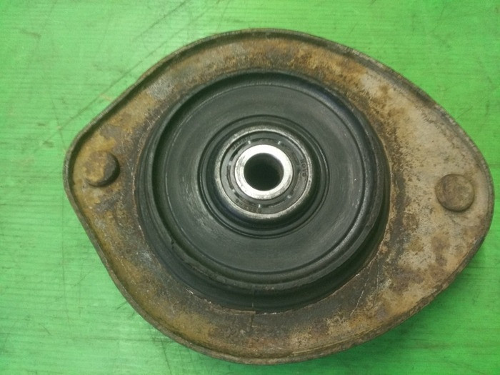 MB518798 Mitsubishi опора амортизатора переднього Міцубісі оригінал опора передньої стійки Вінниця - зображення 1