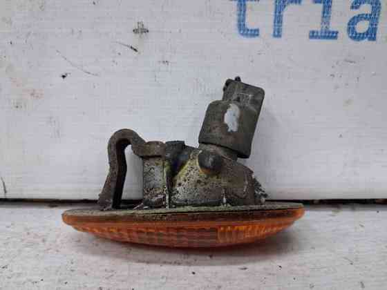 Повторитель поворотника Mitsubishi Pajero Wagon 3 3.2 ДИЗЕЛЬ 4M41 1999 (б/у) Київ