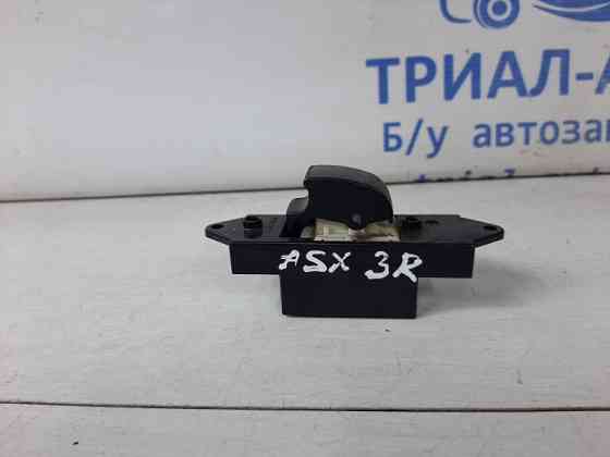 Кнопка стеклоподъемника Mitsubishi ASX 2010- MR587944 (Арт. 36286) Київ