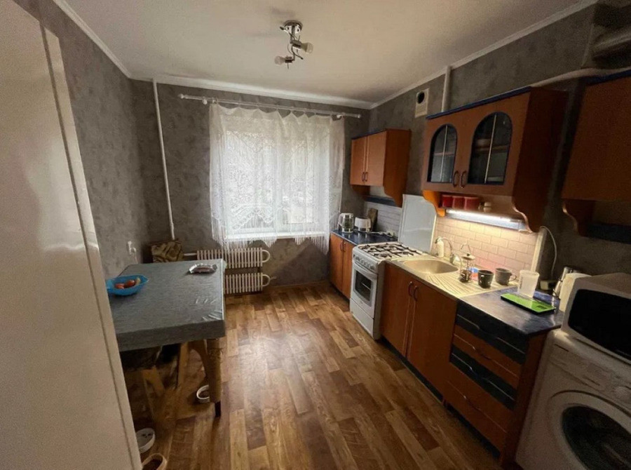 Продам 3-к.кв. 1/9, ж/м Клочко-6, вул. Янтарна буд. 79 Днепр - изображение 1