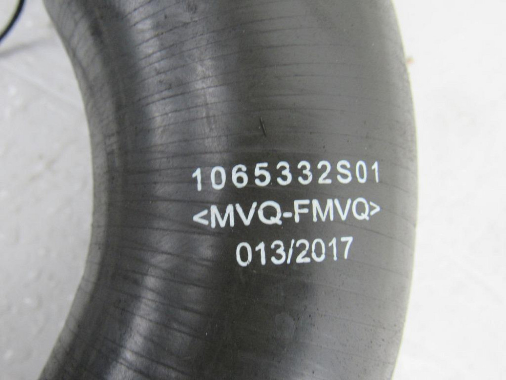 Патрубок интеркулера Renault Trafic 1.6 dci 2014-2023 (1065332S01) Ковель - зображення 1