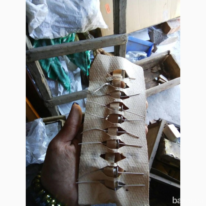 Диоды Д-226Б. -100шт. по 1грн Харьков - изображение 1