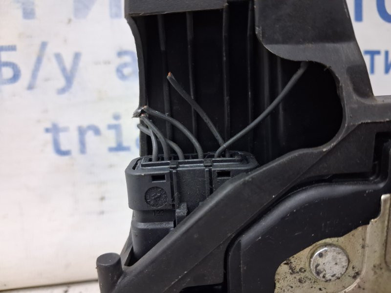 Замок двери передний правый Renault Megane 3 1.5 DIESEL K9K 2008 (б/у) Киев - изображение 4