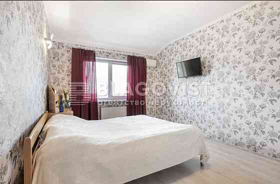 продажа 4-к квартира Вышгородский, Новые Петровцы, 110000 $ 