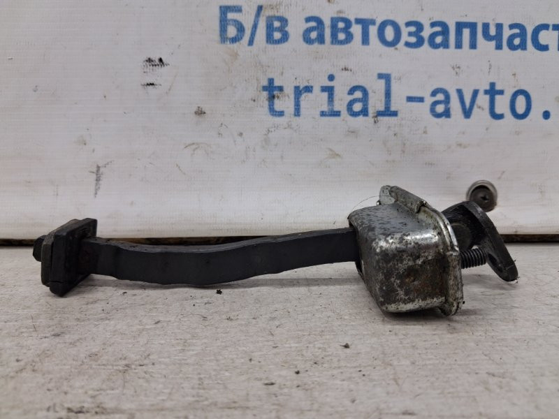 Ограничитель двери передний левый Hyundai IX35 2009-2015 793802Y000 (Арт. 69897) Киев - изображение 1