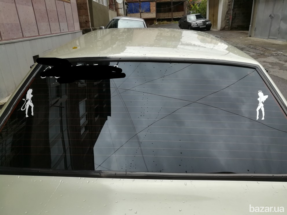 Наклейки на авто Чертенок и Ангелочек Белая светоотражающая Бориспіль - зображення 6