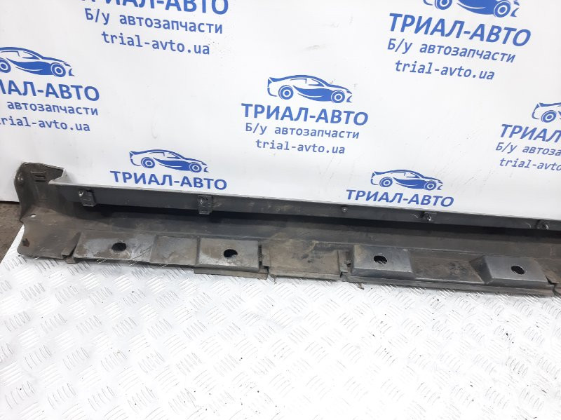 Накладка порога внешняя правая Toyota Avensis T27 1.8 БЕНЗИН 2ZRFAE 2009 (б/у) Киев - изображение 4