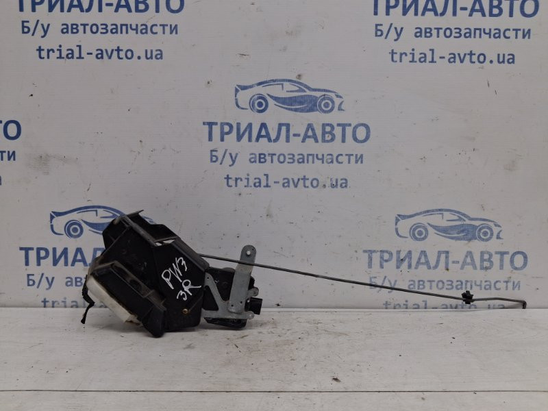 Замок двери задний правый Mitsubishi Pajero Wagon 3 3.2 ДИЗЕЛЬ 4M41 1999 (б/у) Киев - изображение 1