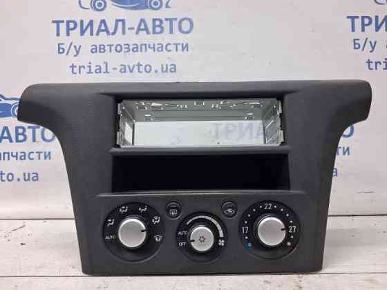 Блок управления кондиционером Mitsubishi Outlander CU 2.4 БЕНЗИН 4G69 2003 (б/у) Київ