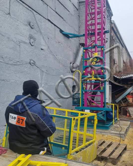 Щогловий будівельний підйомник ТАФ-ЛІФТ, власне виробництво, доставка та монтаж Харків - зображення 2