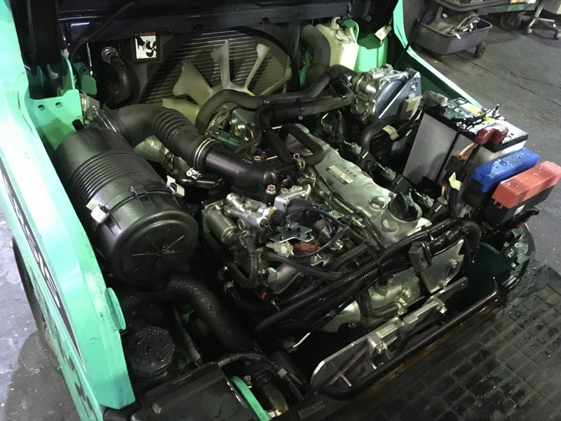 Газово-бензиновий навантажувач Mitsubishi KFGE15P-TP з кареткою бічного зміщення. 2022 року випуску Винница - изображение 7