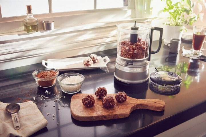 Кухонный комбайн KitchenAid 5KFС0516EСU 240 Вт серебристый Київ - зображення 10